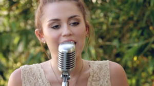 Miley Cyrus - Jolene (Live-2012)